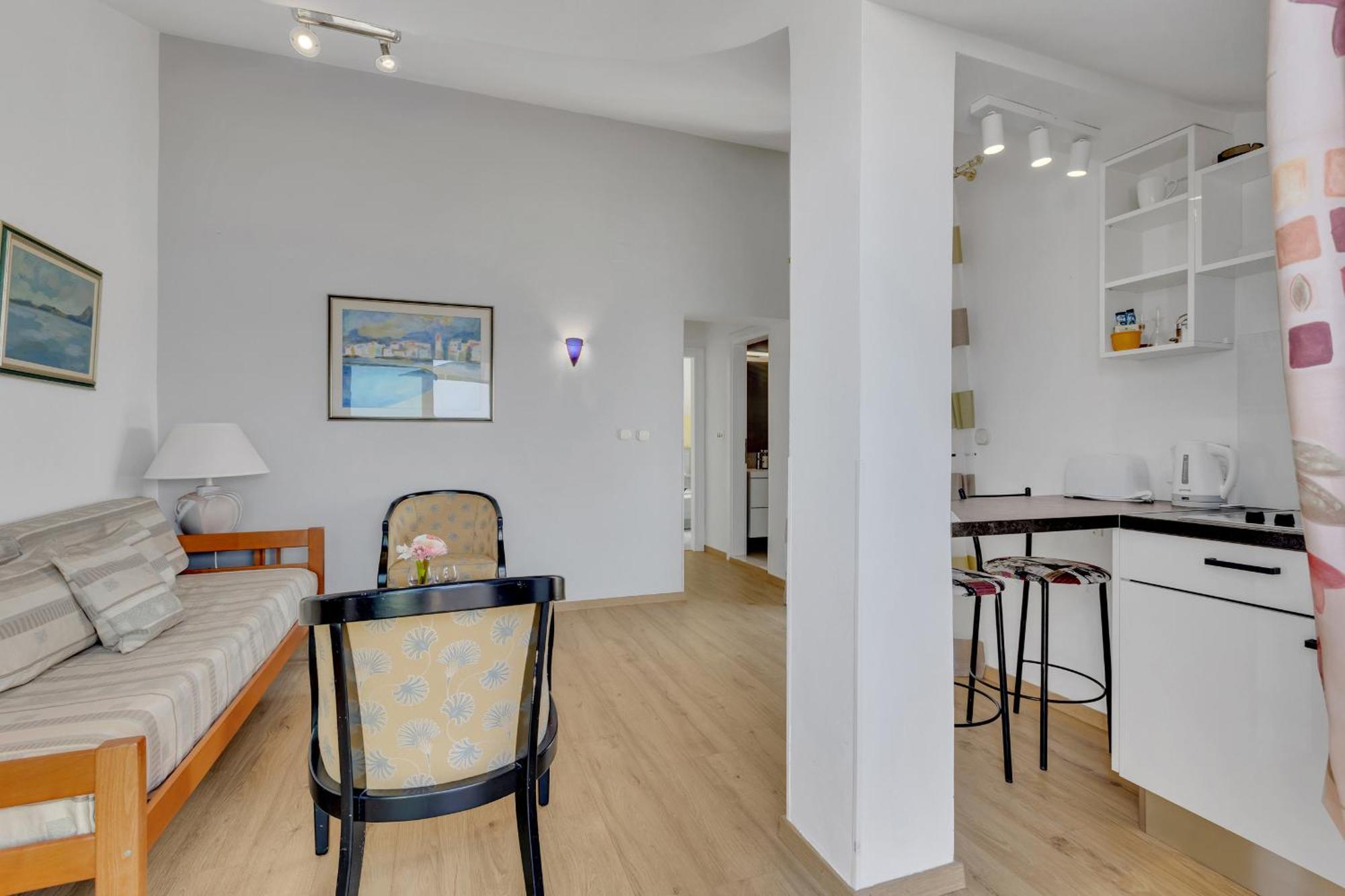 Grand View Apartments 德朗西斯 外观 照片