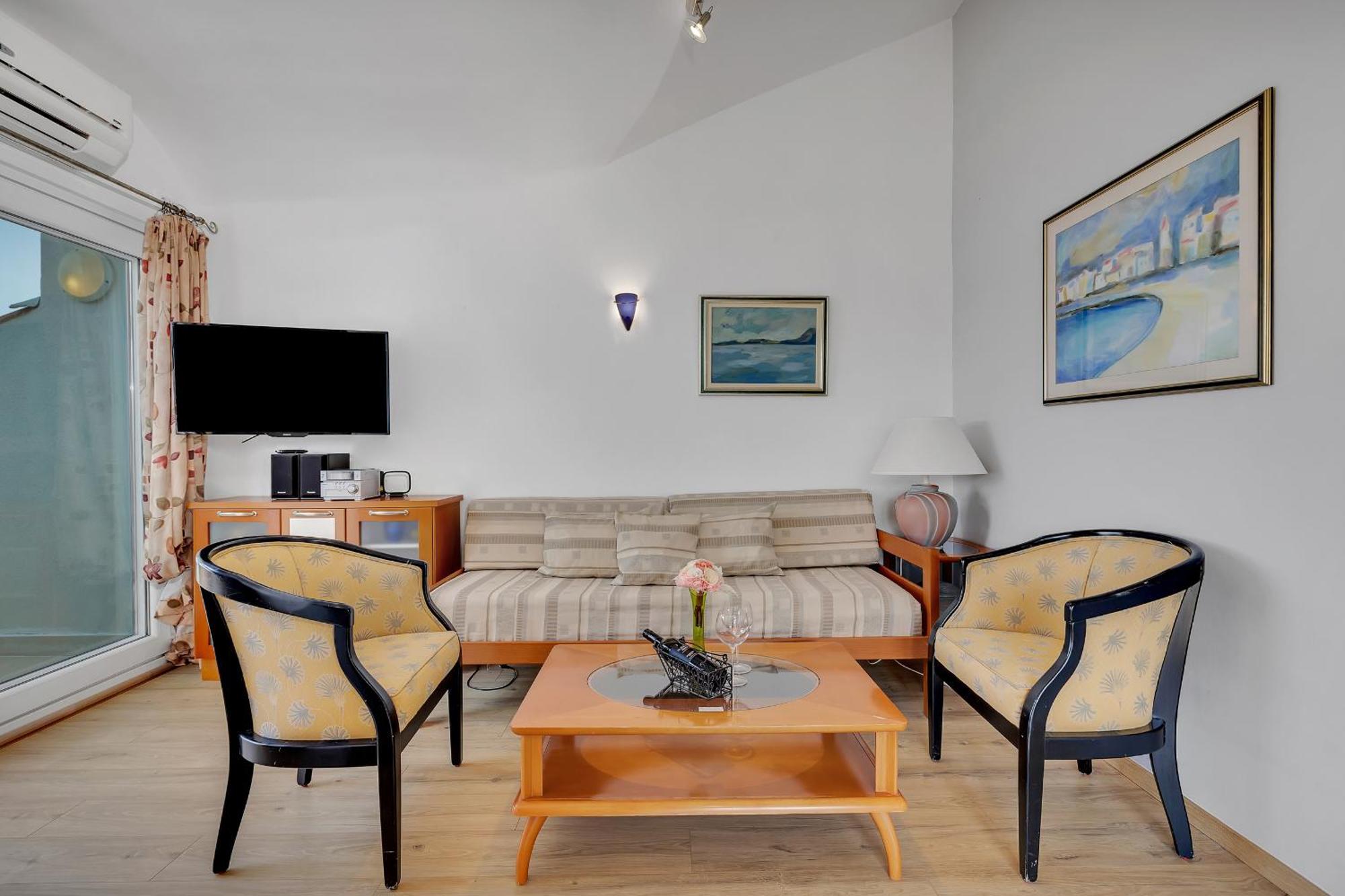Grand View Apartments 德朗西斯 外观 照片
