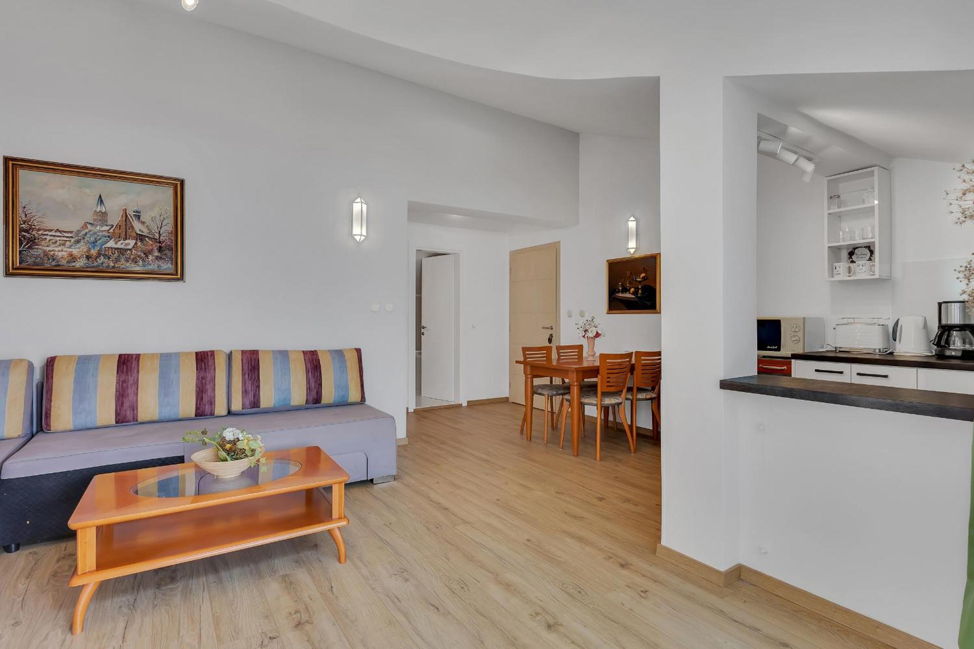Grand View Apartments 德朗西斯 外观 照片